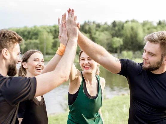 gruppenreisen-sportverein-gaeste-reisen-zusammen