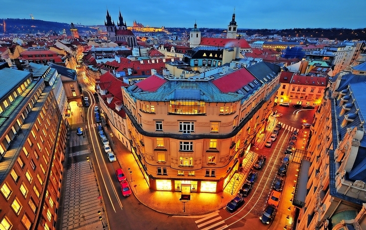 Prag Lichtrundfahrt mit Mango Tours