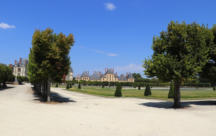 Fontainebleau in Frankreich mit Mangotours