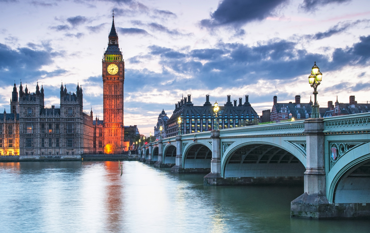 Big Ben und die Häuser des Parlaments nachts in London,Vereinigtes Königreich