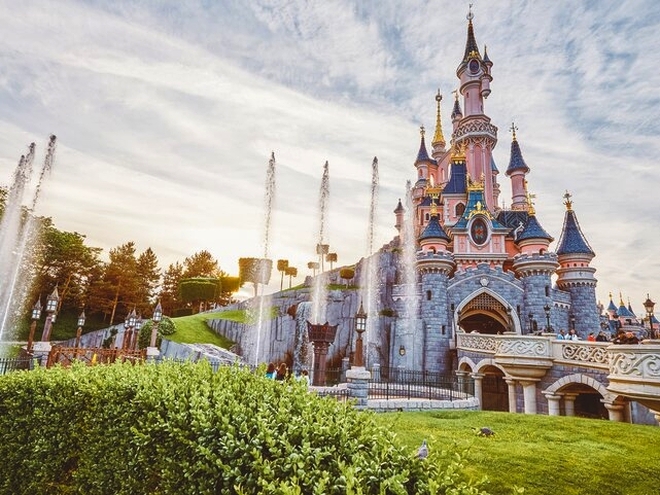 Disneyland Tour mit Mango tour