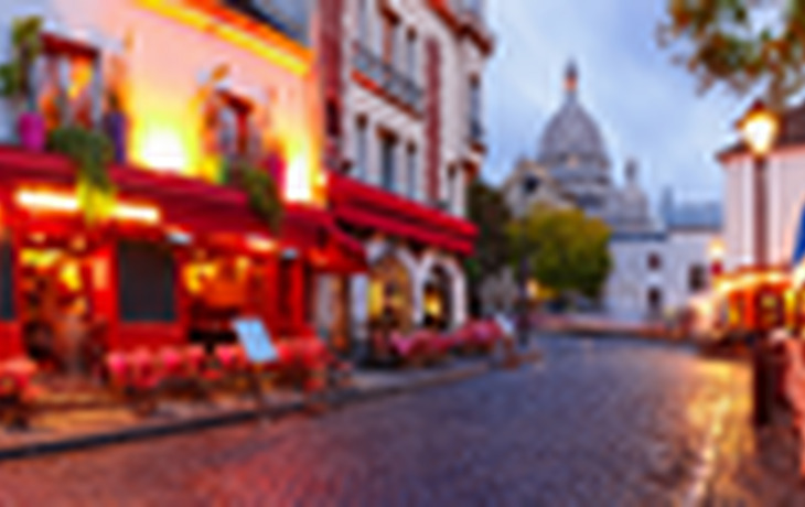 Sacre-Coeur vom Place du Tertre in Montmartre mit Mango Tours