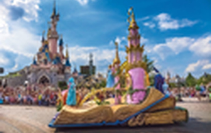 Disneyland in Paris mit Mango Tours